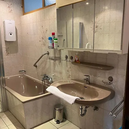 Prázdninový dům Mit Balkon Am Rhein *